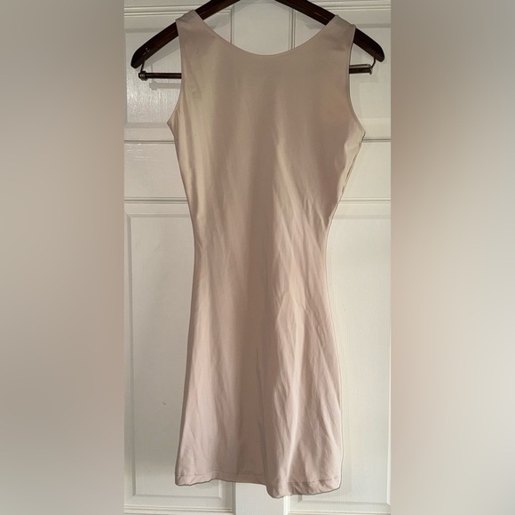 Assets Spanx Red Hot Label Sleek Slimming Cheetah Full Slip Nude Size Large - Picture 3 of 3